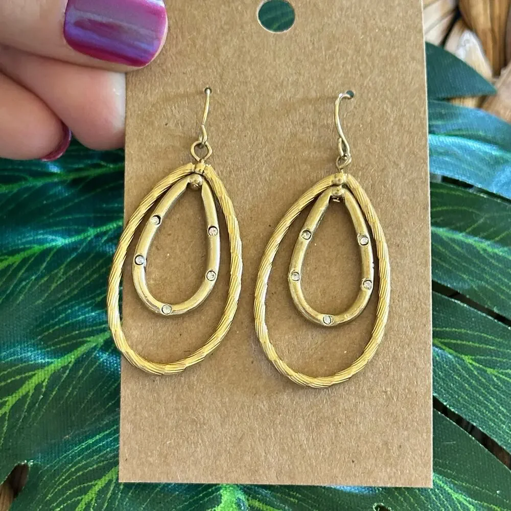 BOGO FREE GOLD HOOP EARRINGS